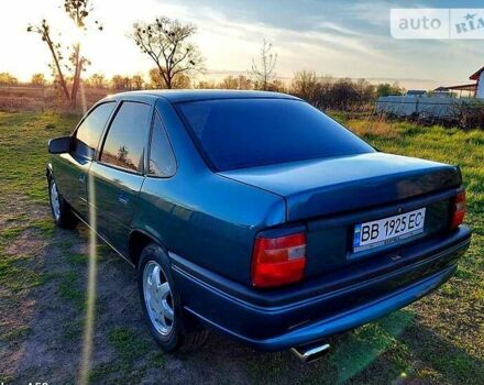 Зелений Опель Вектра, об'ємом двигуна 1.8 л та пробігом 453 тис. км за 2300 $, фото 6 на Automoto.ua