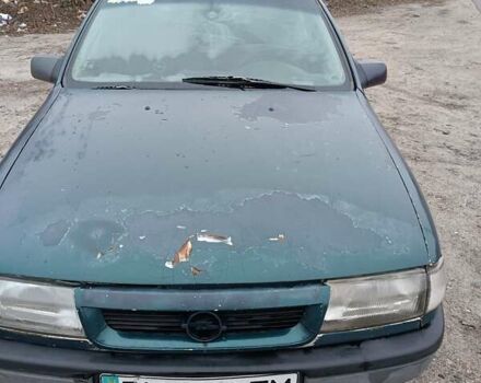 Зеленый Опель Вектра, объемом двигателя 1.6 л и пробегом 455 тыс. км за 1000 $, фото 8 на Automoto.ua