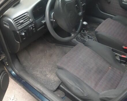 Зеленый Опель Вектра, объемом двигателя 2 л и пробегом 400 тыс. км за 1350 $, фото 6 на Automoto.ua