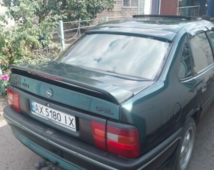 Зеленый Опель Вектра, объемом двигателя 2 л и пробегом 431 тыс. км за 2300 $, фото 2 на Automoto.ua