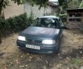 Зеленый Опель Вектра, объемом двигателя 1.8 л и пробегом 300 тыс. км за 1000 $, фото 1 на Automoto.ua