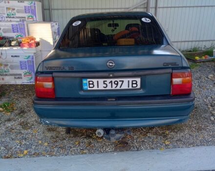 Зеленый Опель Вектра, объемом двигателя 1.6 л и пробегом 412 тыс. км за 1800 $, фото 3 на Automoto.ua