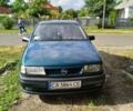 Зелений Опель Вектра, об'ємом двигуна 2 л та пробігом 350 тис. км за 3100 $, фото 1 на Automoto.ua