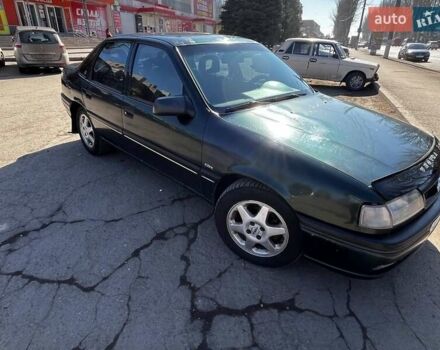 Зелений Опель Вектра, об'ємом двигуна 1.7 л та пробігом 300 тис. км за 2200 $, фото 1 на Automoto.ua