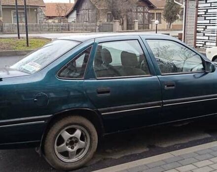 Зеленый Опель Вектра, объемом двигателя 1.8 л и пробегом 300 тыс. км за 1500 $, фото 1 на Automoto.ua