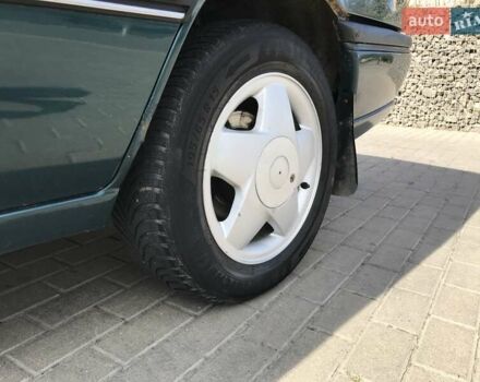 Зеленый Опель Вектра, объемом двигателя 2 л и пробегом 316 тыс. км за 1400 $, фото 8 на Automoto.ua