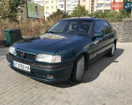 Зеленый Опель Вектра, объемом двигателя 2 л и пробегом 316 тыс. км за 1400 $, фото 2 на Automoto.ua