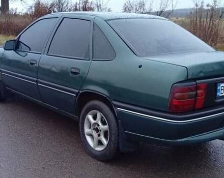 Зеленый Опель Вектра, объемом двигателя 2 л и пробегом 350 тыс. км за 1450 $, фото 4 на Automoto.ua