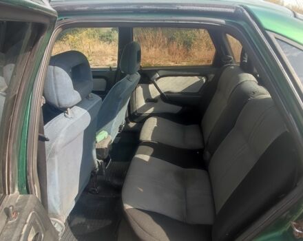 Зеленый Опель Вектра, объемом двигателя 1 л и пробегом 340 тыс. км за 1200 $, фото 6 на Automoto.ua