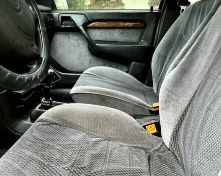 Зелений Опель Вектра, об'ємом двигуна 2 л та пробігом 319 тис. км за 2000 $, фото 8 на Automoto.ua