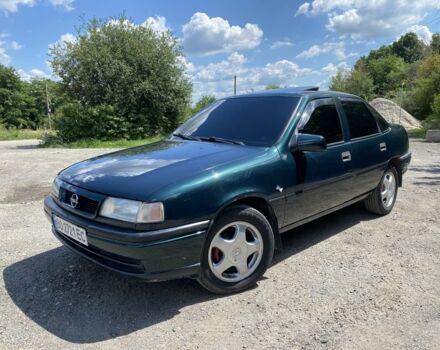 Зелений Опель Вектра, об'ємом двигуна 1.8 л та пробігом 270 тис. км за 2499 $, фото 1 на Automoto.ua