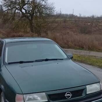 Зеленый Опель Вектра, объемом двигателя 2 л и пробегом 370 тыс. км за 1000 $, фото 2 на Automoto.ua
