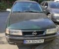 Зелений Опель Вектра, об'ємом двигуна 1.6 л та пробігом 2 тис. км за 725 $, фото 3 на Automoto.ua