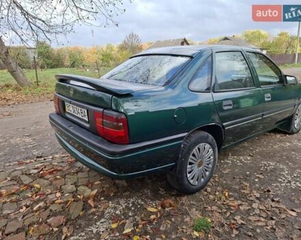 Зелений Опель Вектра, об'ємом двигуна 2 л та пробігом 200 тис. км за 1600 $, фото 4 на Automoto.ua