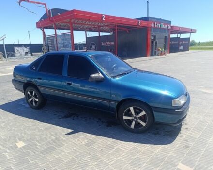 Зеленый Опель Вектра, объемом двигателя 2 л и пробегом 35 тыс. км за 1800 $, фото 1 на Automoto.ua