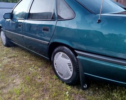 Зеленый Опель Вектра, объемом двигателя 1.8 л и пробегом 254 тыс. км за 1900 $, фото 1 на Automoto.ua