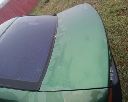 Зеленый Опель Вектра, объемом двигателя 1.8 л и пробегом 398 тыс. км за 1100 $, фото 9 на Automoto.ua