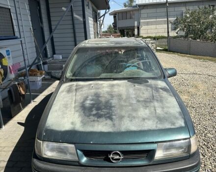 Зеленый Опель Вектра, объемом двигателя 1.8 л и пробегом 480 тыс. км за 999 $, фото 8 на Automoto.ua