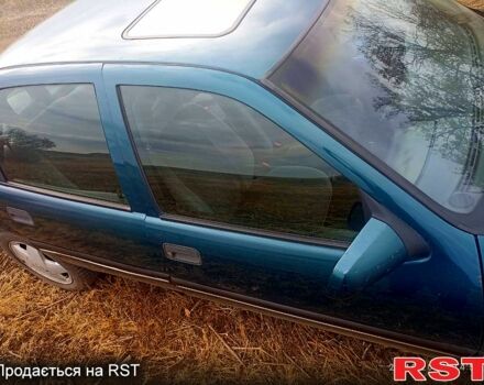Опель Вектра 1995 у Дніпро (Дніпропетровську) на Automoto.ua Зелений Опель Вектра, об'ємом двигуна 2 л та пробігом 0 тис. км за 2500 $, фото 4 на Automoto.ua