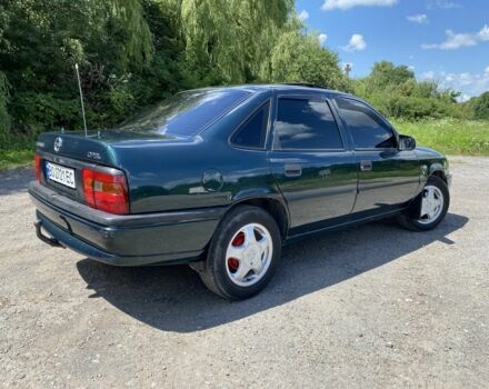 Зелений Опель Вектра, об'ємом двигуна 1.8 л та пробігом 270 тис. км за 2499 $, фото 3 на Automoto.ua