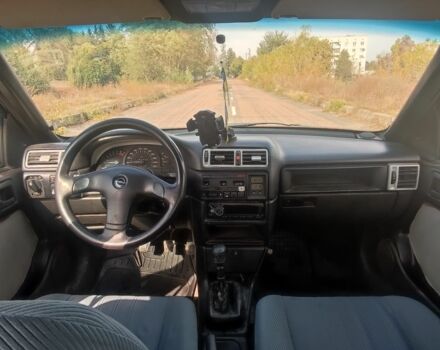 Зеленый Опель Вектра, объемом двигателя 1 л и пробегом 340 тыс. км за 1200 $, фото 3 на Automoto.ua