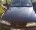 Зелений Опель Вектра, об'ємом двигуна 1.7 л та пробігом 300 тис. км за 68000 $, фото 1 на Automoto.ua