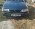 Зеленый Опель Вектра, объемом двигателя 1.6 л и пробегом 395 тыс. км за 650 $, фото 1 на Automoto.ua