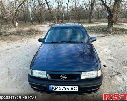 Зелений Опель Вектра, об'ємом двигуна 1.8 л та пробігом 276 тис. км за 2350 $, фото 4 на Automoto.ua