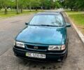 Зеленый Опель Вектра, объемом двигателя 2 л и пробегом 250 тыс. км за 1700 $, фото 1 на Automoto.ua