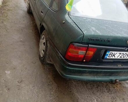 Зеленый Опель Вектра, объемом двигателя 1.7 л и пробегом 268 тыс. км за 1500 $, фото 10 на Automoto.ua