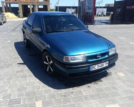 Зеленый Опель Вектра, объемом двигателя 2 л и пробегом 35 тыс. км за 1800 $, фото 2 на Automoto.ua