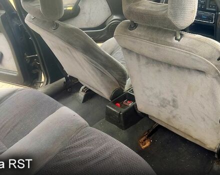 Зеленый Опель Вектра, объемом двигателя 2 л и пробегом 100 тыс. км за 1150 $, фото 1 на Automoto.ua