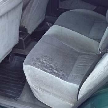 Зелений Опель Вектра, об'ємом двигуна 2 л та пробігом 350 тис. км за 1150 $, фото 5 на Automoto.ua