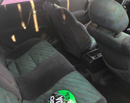 Зеленый Опель Вектра, объемом двигателя 1.6 л и пробегом 280 тыс. км за 1000 $, фото 7 на Automoto.ua