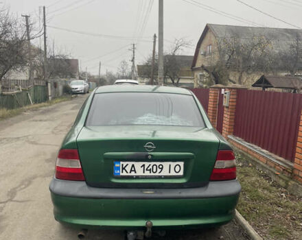 Зелений Опель Вектра, об'ємом двигуна 1.6 л та пробігом 200 тис. км за 1350 $, фото 2 на Automoto.ua