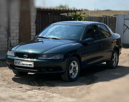 Зелений Опель Вектра, об'ємом двигуна 2 л та пробігом 340 тис. км за 3300 $, фото 4 на Automoto.ua