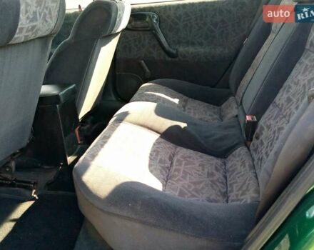 Зелений Опель Вектра, об'ємом двигуна 1.6 л та пробігом 325 тис. км за 3800 $, фото 16 на Automoto.ua