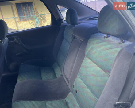 Зелений Опель Вектра, об'ємом двигуна 2 л та пробігом 350 тис. км за 1450 $, фото 6 на Automoto.ua