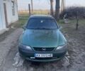 Зеленый Опель Вектра, объемом двигателя 1.8 л и пробегом 230 тыс. км за 2800 $, фото 5 на Automoto.ua