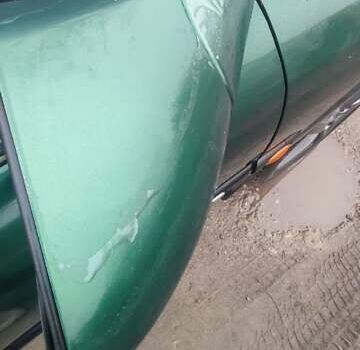 Зеленый Опель Вектра, объемом двигателя 2 л и пробегом 246 тыс. км за 2000 $, фото 10 на Automoto.ua