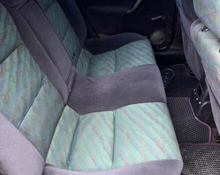 Зелений Опель Вектра, об'ємом двигуна 2 л та пробігом 359 тис. км за 899 $, фото 16 на Automoto.ua