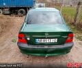 Зеленый Опель Вектра, объемом двигателя 1.8 л и пробегом 120 тыс. км за 3000 $, фото 1 на Automoto.ua