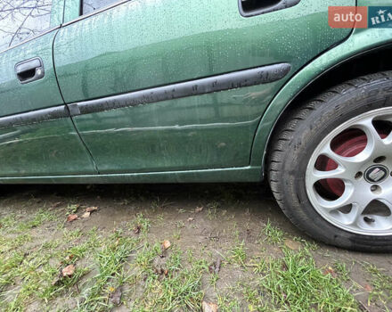 Зеленый Опель Вектра, объемом двигателя 1.6 л и пробегом 273 тыс. км за 2800 $, фото 13 на Automoto.ua
