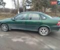Зеленый Опель Вектра, объемом двигателя 1.79 л и пробегом 250 тыс. км за 2100 $, фото 1 на Automoto.ua