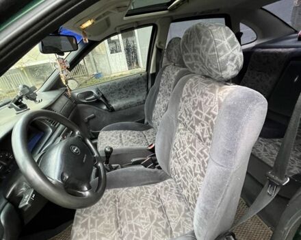 Зелений Опель Вектра, об'ємом двигуна 1.6 л та пробігом 273 тис. км за 2800 $, фото 2 на Automoto.ua