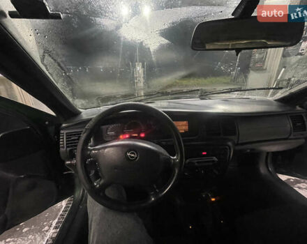 Зеленый Опель Вектра, объемом двигателя 1.8 л и пробегом 280 тыс. км за 2500 $, фото 14 на Automoto.ua