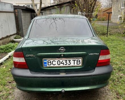 Зелений Опель Вектра, об'ємом двигуна 1.6 л та пробігом 273 тис. км за 2800 $, фото 10 на Automoto.ua