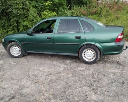 Зеленый Опель Вектра, объемом двигателя 1.6 л и пробегом 290 тыс. км за 2100 $, фото 8 на Automoto.ua