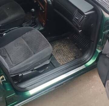 Зеленый Опель Вектра, объемом двигателя 2 л и пробегом 246 тыс. км за 2000 $, фото 36 на Automoto.ua