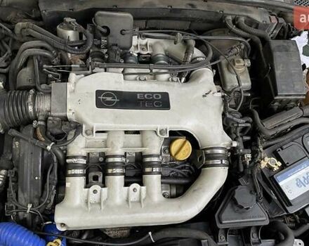 Зеленый Опель Вектра, объемом двигателя 2.5 л и пробегом 365 тыс. км за 2650 $, фото 8 на Automoto.ua